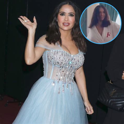 salma hayek slip|Salma Hayek Accidentally Flashes Chest in Wardrobe。